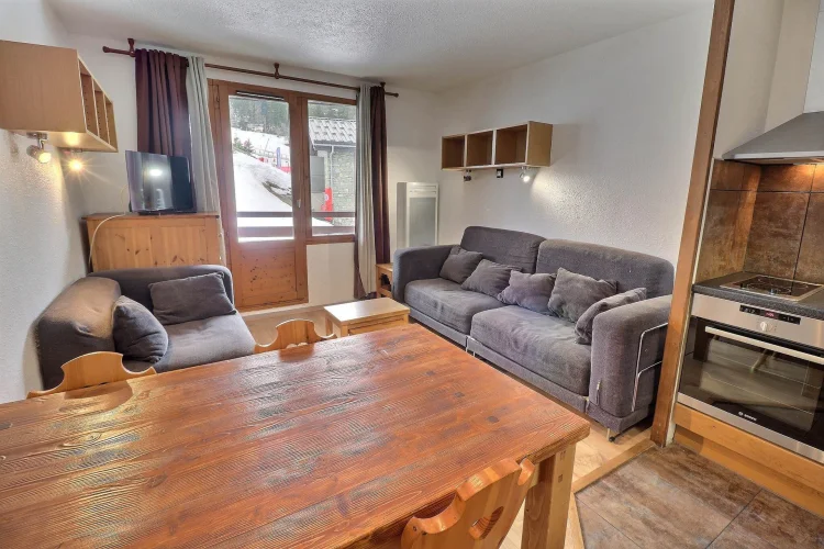 LGB103 / GRAND BOIS B / La Tania