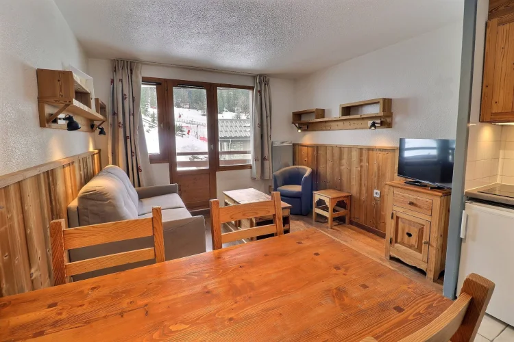 LGB203 / GRAND BOIS B / La Tania