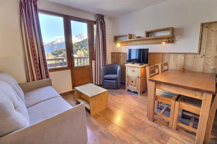 LGB918 / GRAND BOIS A / La Tania
