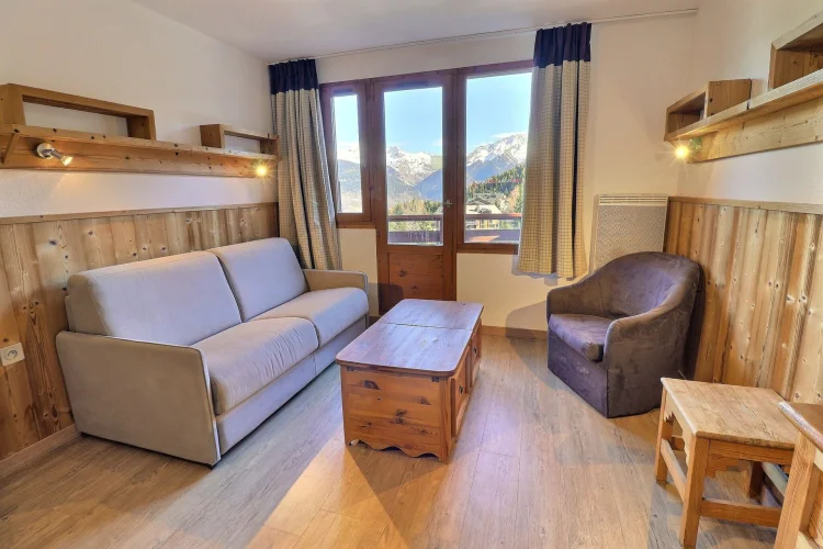 LGB924 / GRAND BOIS A / La Tania